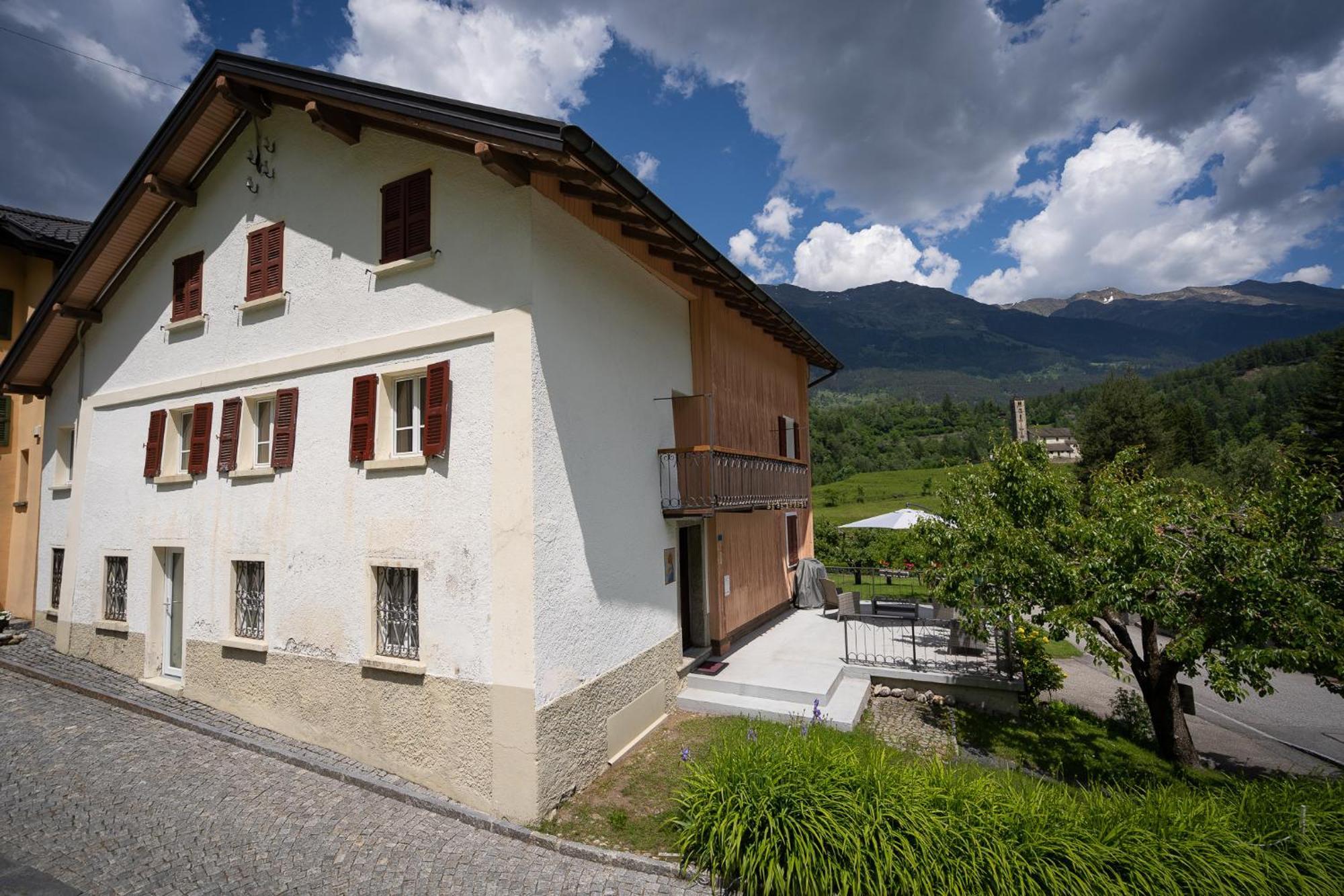 Casa Dorino - Luogo Idilliaco, Ideale Per Famiglie, Terrazza Ed Ampio Giardino, Vista Montagne, Sauna Privata Rodi Екстер'єр фото